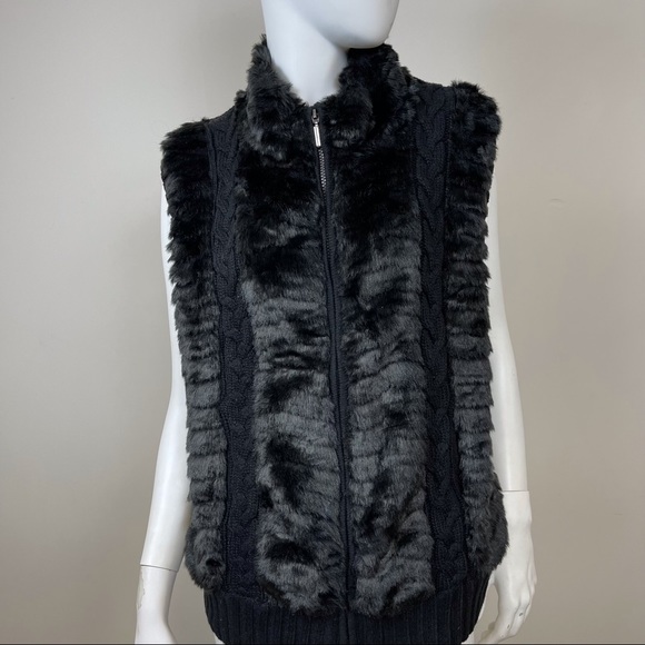 Carte Faux Fur Vest - Picture 2 of 4